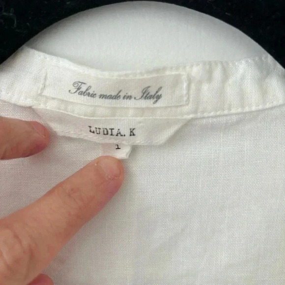 Ludia  k. 100% linen oversized white tunic - Picture 8 of 13